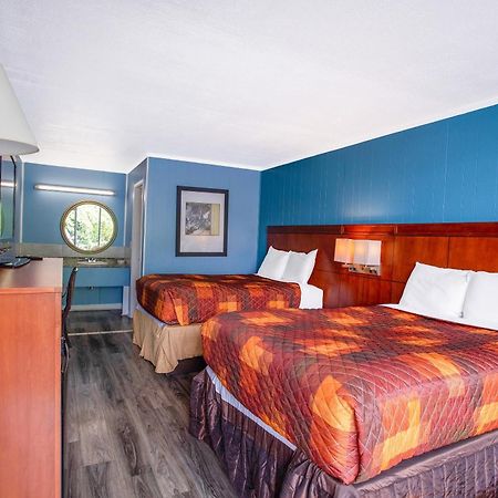 Oyo Inn Kernersville Bagian luar foto