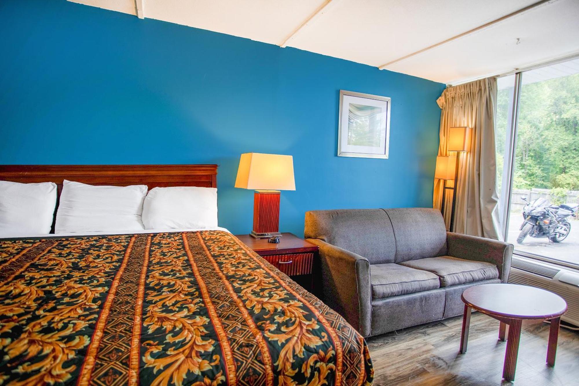 Oyo Inn Kernersville Bagian luar foto