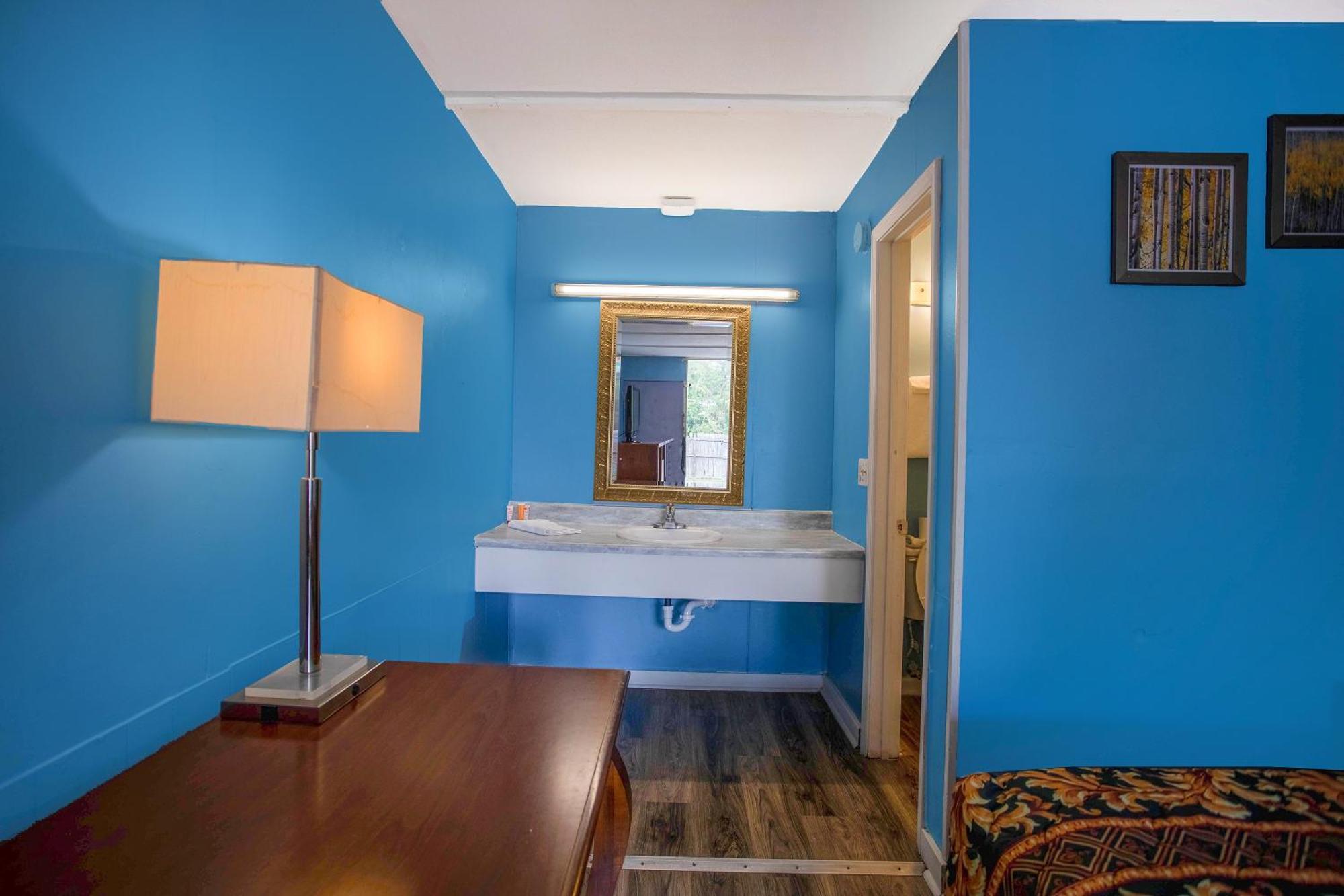 Oyo Inn Kernersville Bagian luar foto