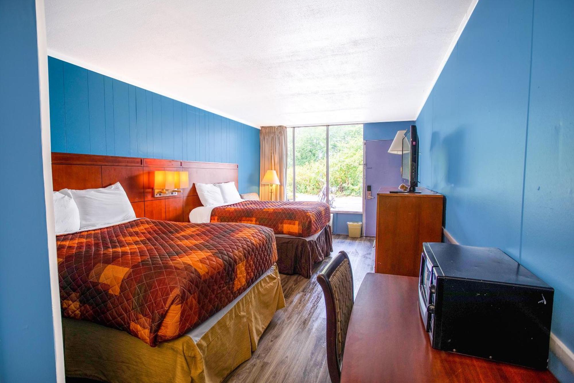 Oyo Inn Kernersville Bagian luar foto