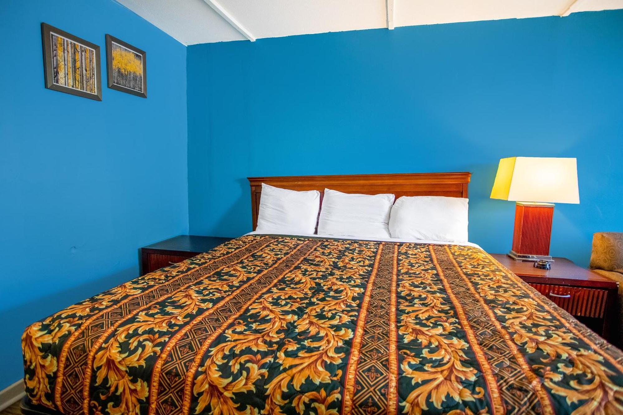 Oyo Inn Kernersville Bagian luar foto
